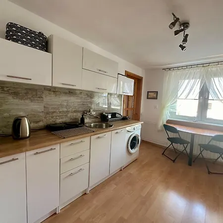 Dziewieciu Z Nieba 9 ホームステイ *